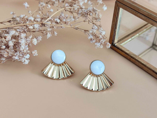 Lot De Bijoux En Nacre - Collier, Boucles D'Oreilles Et Bague - Occasion (Très Bon État)