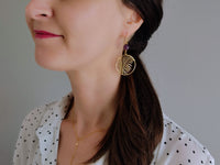 boucles d'oreilles pendantes feuille perle amethyste Sophie Bijoux