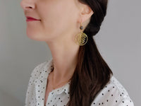 boucles d'oreilles pendantes feuille perle labradorite Sophie Bijoux