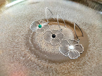 boucles oreilles pendantes fleurs argenté agate noire verte nacre blanche Sophie bijoux