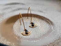 boucles oreilles pendantes ginkgo doré goutte noir Sophie Bijoux