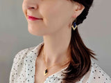 boucles d'oreilles pendantes losange effet pailleté doré et bleu marine Sophie Bijoux