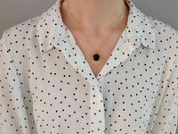 collier pendentif anneau doré noir Sophie Bijoux