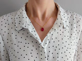 collier pendentif goutte facetté rouge rubis Sophie Bijoux