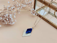 collier losange bleu marine sophie bijoux