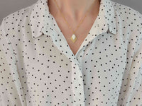 collier pendentif losange effet pailleté or et blanc Sophie Bijoux