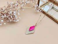 collier pendentif losange effet pailleté or et rose Sophie Bijoux