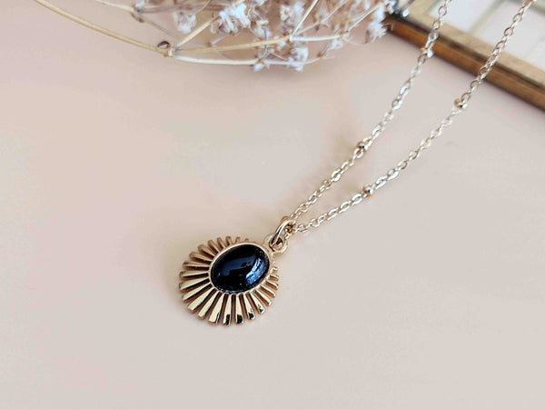 collier pendentif soleil ovale agate noire sophie bijoux