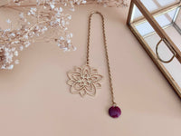 marque-page bijou leur or et bordeaux Sophie bijoux