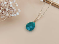 collier pendentif goutte facetté vert émeraude Sophie Bijoux