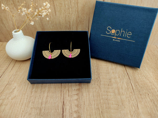 boucles d'oreilles demi-lune rose fuchsia sophie bijoux