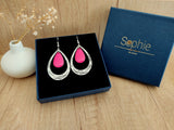 coffret boucles d'oreilles pendantes goutte rose fuchsia sophie bijoux