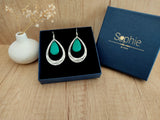 coffret boucles d'oreilles pendantes goutte d'eat=u argentées vert sophie bijoux