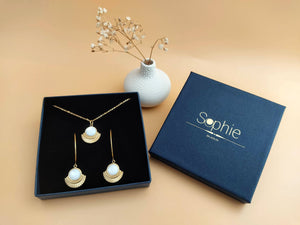 coffret cadeau boucles oreilles collier nacre blanche sophie bijoux