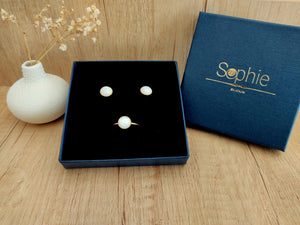 coffret cadeau parure bague  boucles d'oreilles nacre blanche sophie bijoux